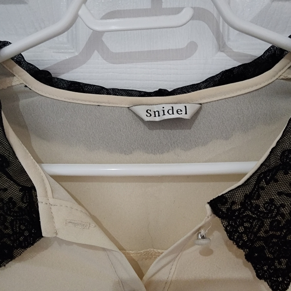 SNIDEL VINTAGE BLOUSE - Picture 2 of 4